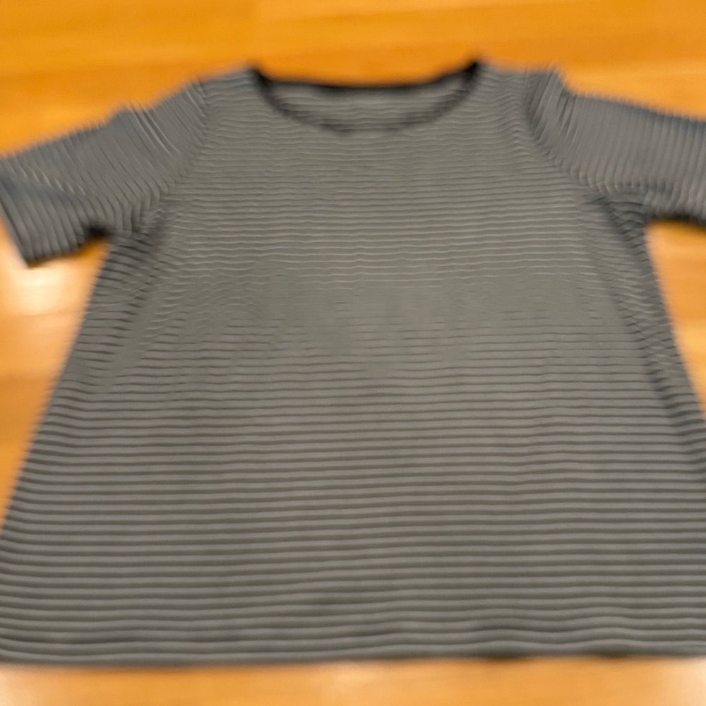 Croft & Barrow striped crew neck short sleeve top size 1X .